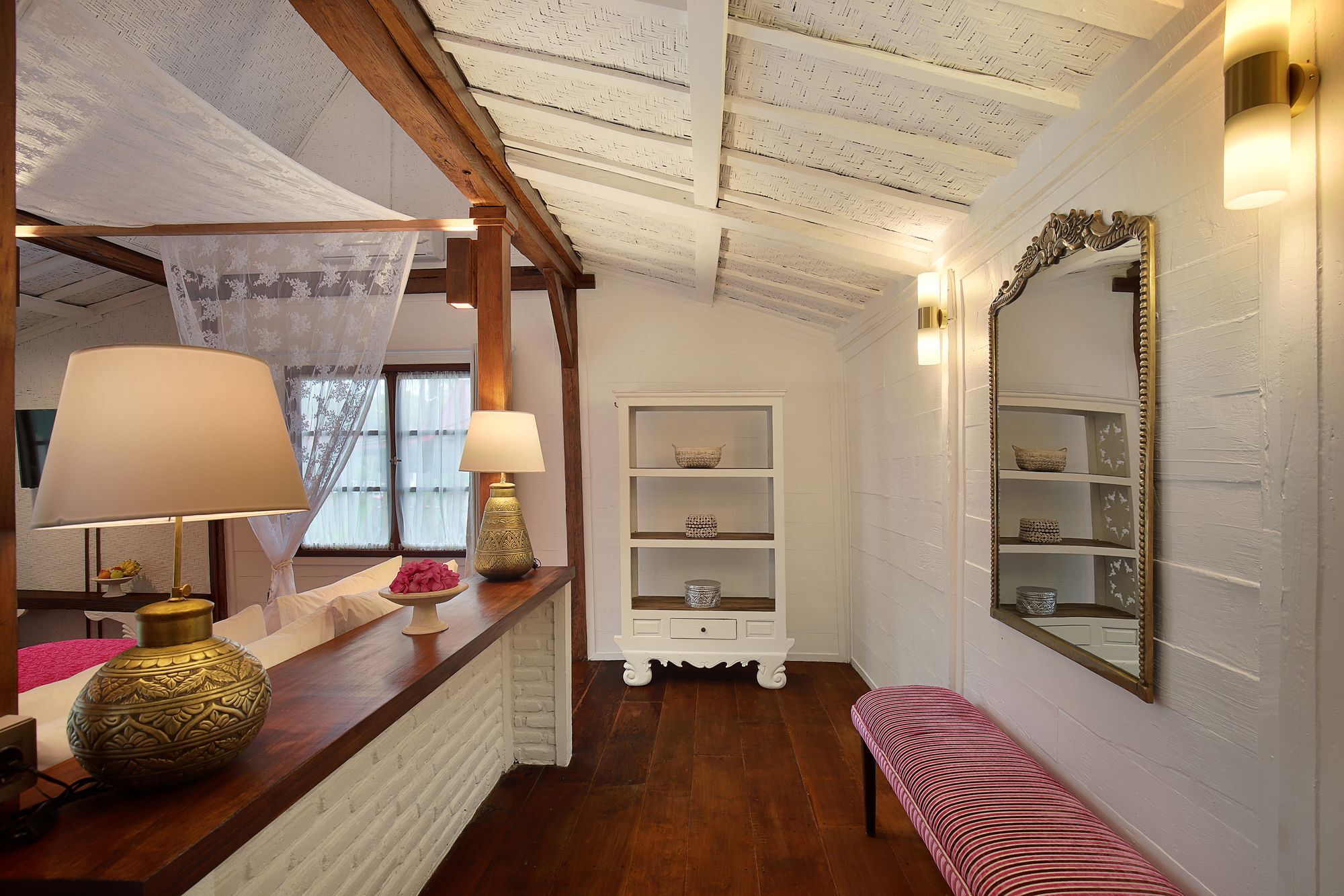 Pinkcoco - Constant Surprises & For Cool Adults Only सहारा 3*